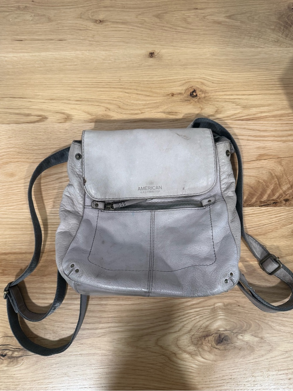 Vintage American Leather Co. Light Gray Leather Crossbody Backpack